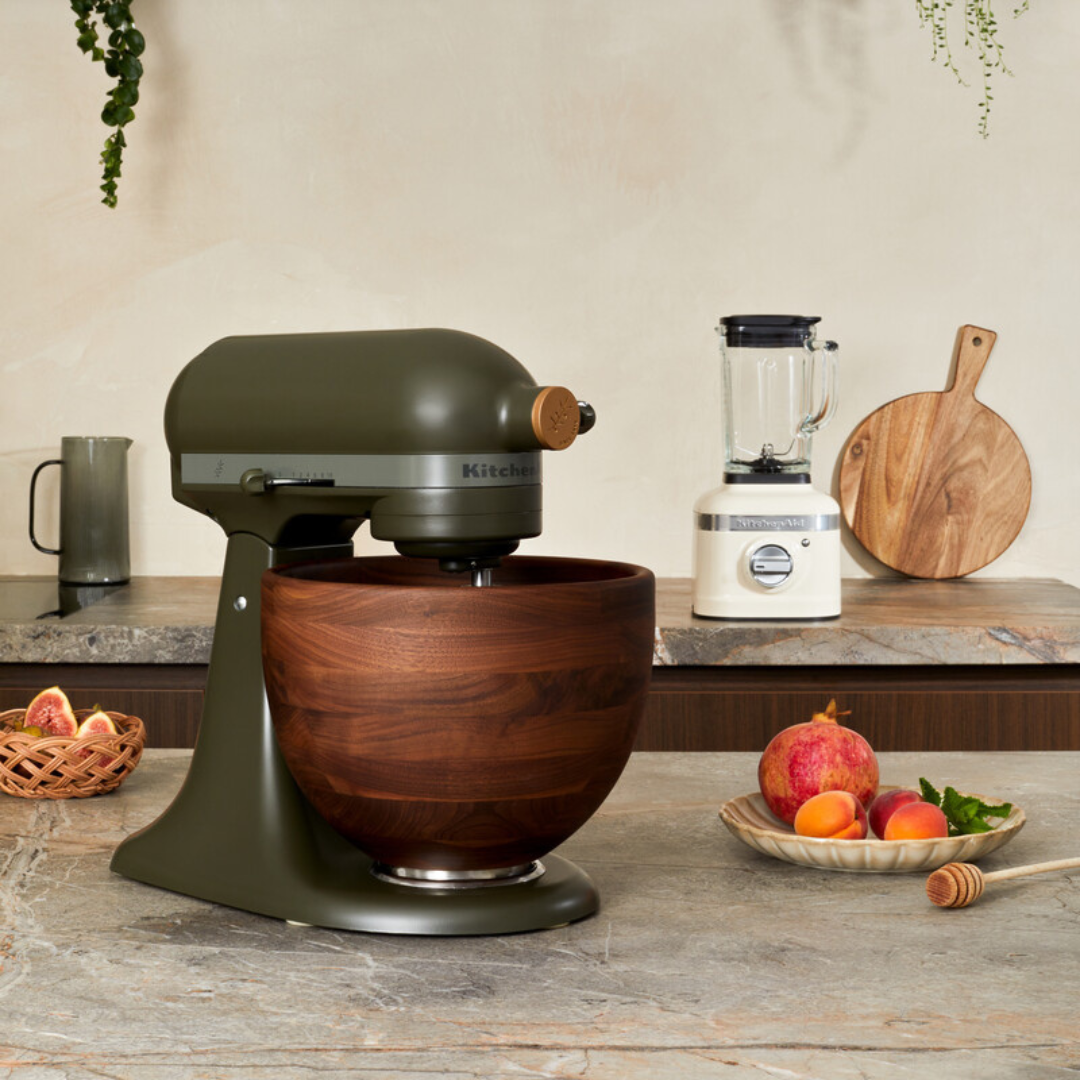 KA Artisan 4.7 L Tilt-Head Stand Mixer Evergreen